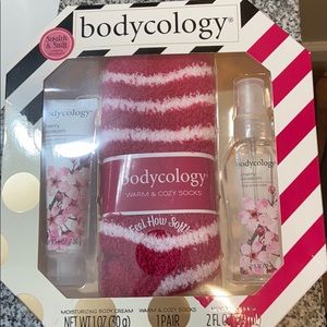 Bodycology cherry blossom 🌸 set